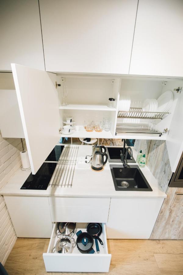 Atlant Luxury Status Apart On Golovna Навпроти Тц Депот, Wi Fi 24 На 7 Tjernivtsi Exteriör bild