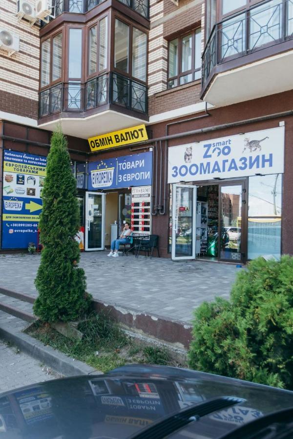 Atlant Luxury Status Apart On Golovna Навпроти Тц Депот, Wi Fi 24 На 7 Tjernivtsi Exteriör bild